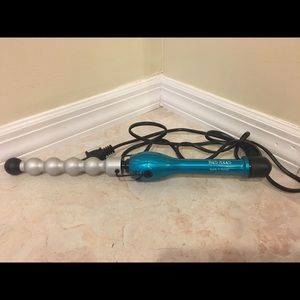 Bed Head Rock N Roller curling wand